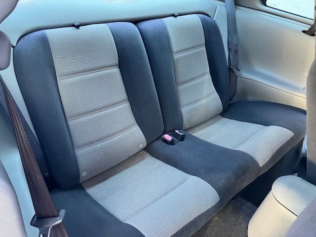 Ford Mustang Premium Coupe 2004 Ford Mustang Premium Coupe 2004