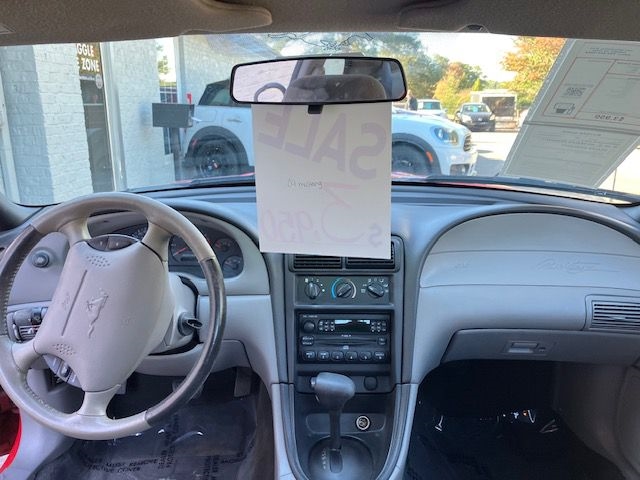 Ford Mustang Premium Coupe 2004 Ford Mustang Premium Coupe 2004