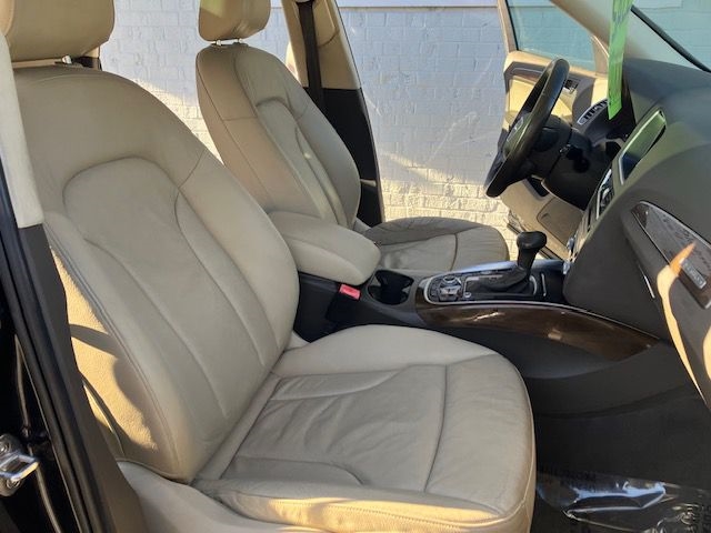 Audi Q5 2.0T Premium quattro 2017 Audi Q5 2.0T Premium quattro 2017