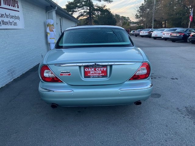 Jaguar XJ-Series Vanden Plas 2005