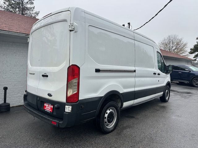 Ford Transit 250 Van Med. Roof w/Sliding Pass. 148-in. WB 2017