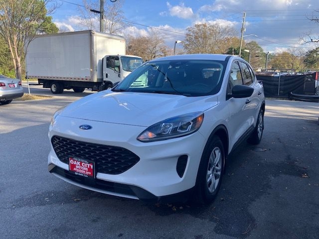 2021 Ford Escape S photo 2