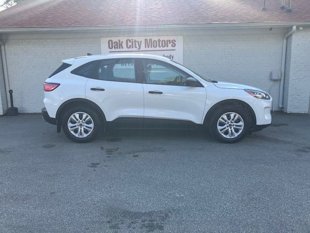 2021 Ford Escape S photo 4