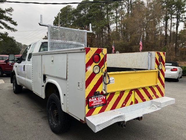 Ford F-350 SD XL SuperCab 4WD 2004