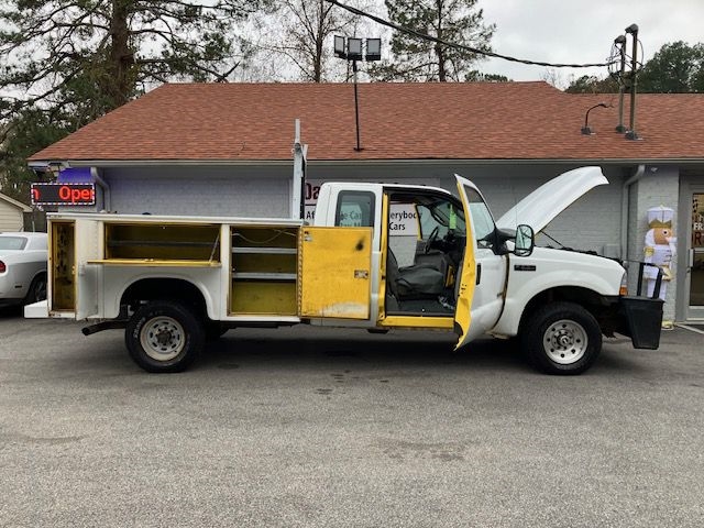 Ford F-350 SD XL SuperCab 4WD 2004