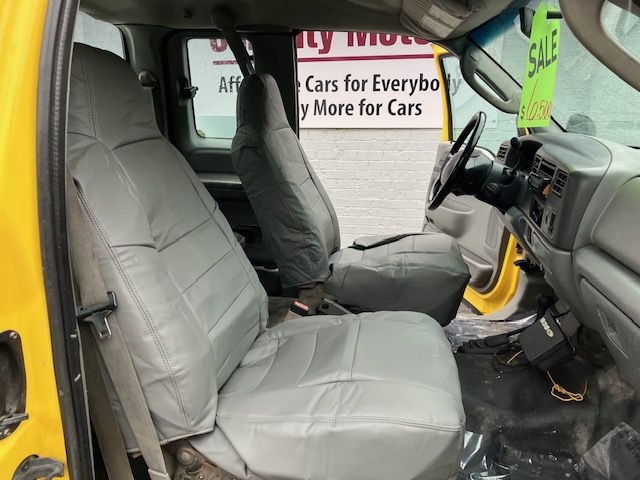 Ford F-350 SD XL SuperCab 4WD 2004