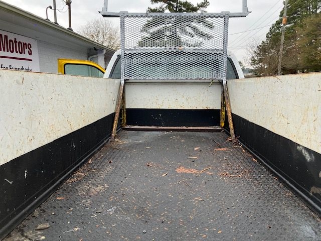 Ford F-350 SD XL SuperCab 4WD 2004