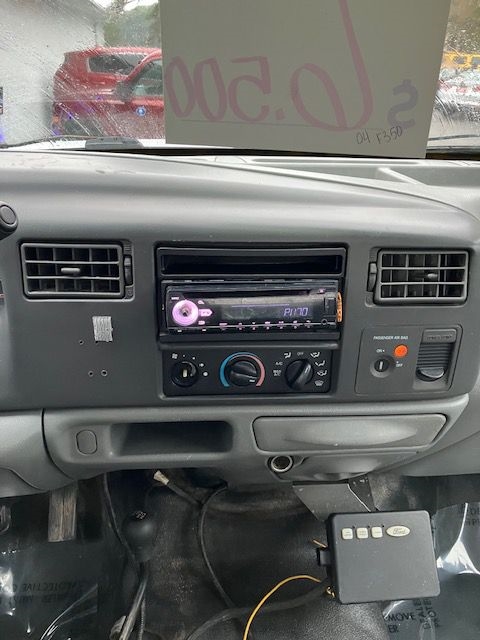 Ford F-350 SD XL SuperCab 4WD 2004