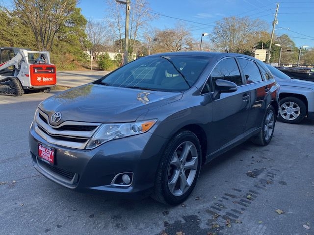 Toyota Venza LE V6 FWD 2013