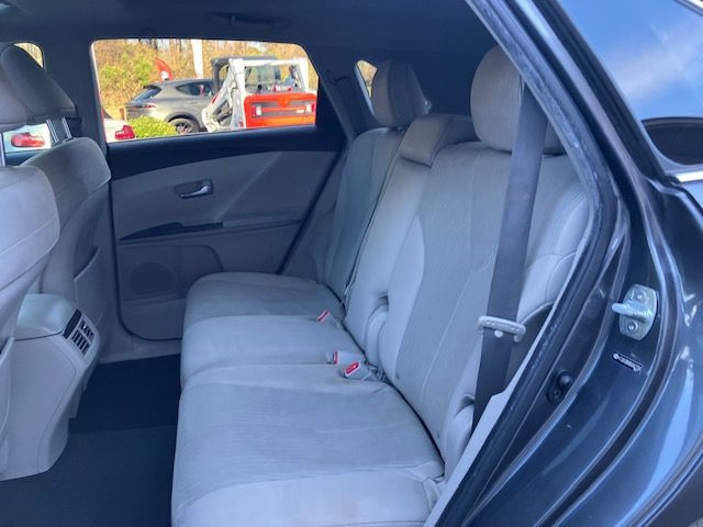 Toyota Venza LE V6 FWD 2013