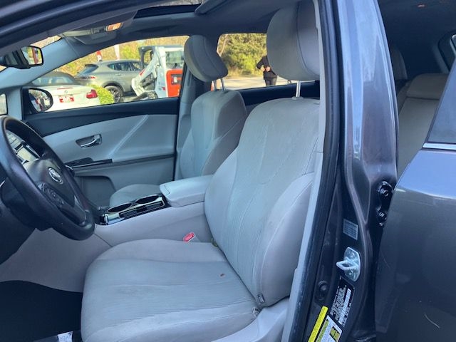 Toyota Venza LE V6 FWD 2013