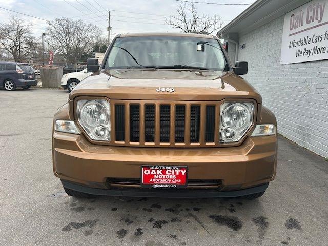Jeep Liberty Sport 4WD 2011