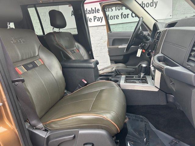 Jeep Liberty Sport 4WD 2011