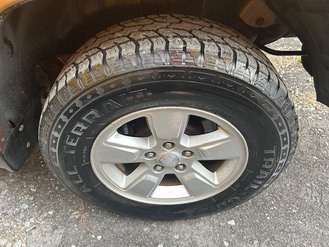 Jeep Liberty Sport 4WD 2011