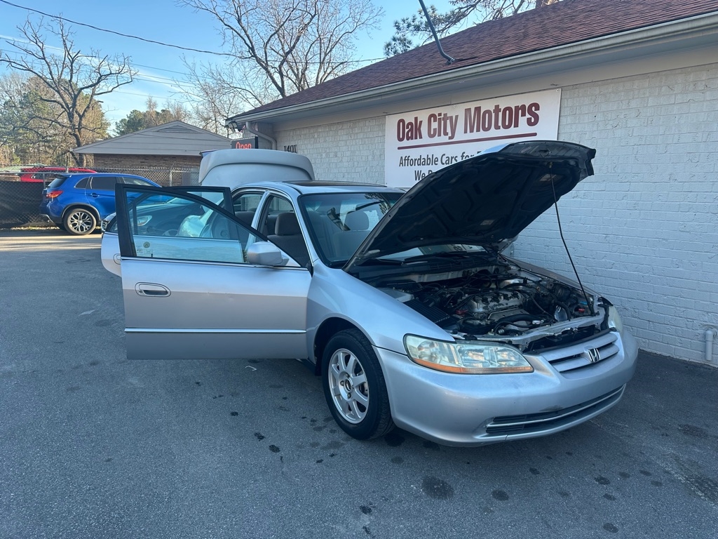 RAM 1500 Tradesman Crew Cab SWB 4WD 2016
