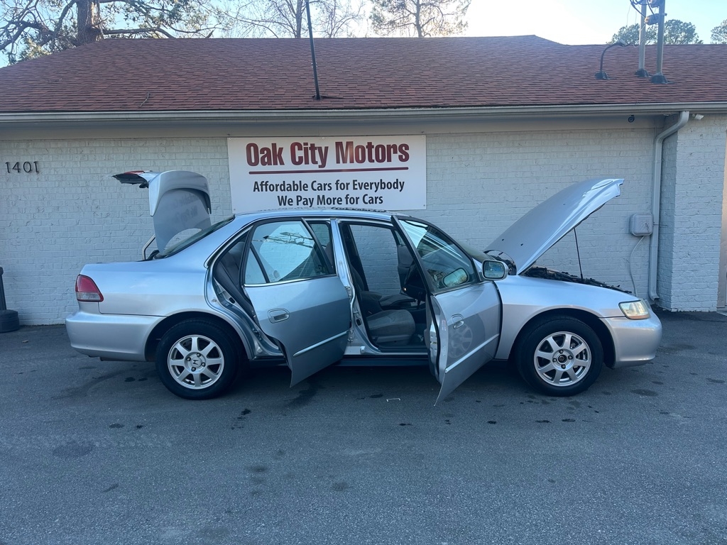 RAM 1500 Tradesman Crew Cab SWB 4WD 2016
