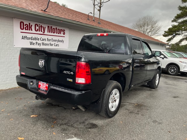 RAM 1500 Tradesman Crew Cab SWB 4WD 2016