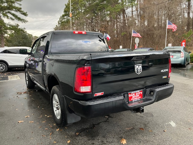 RAM 1500 Tradesman Crew Cab SWB 4WD 2016