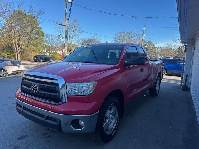 Toyota Tundra Tundra-Grade Double Cab 4.6L 4WD 2011