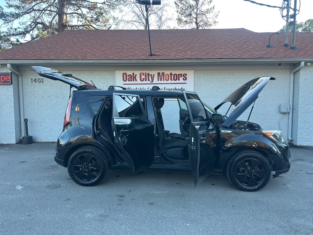 Kia Soul Base 6A 2016