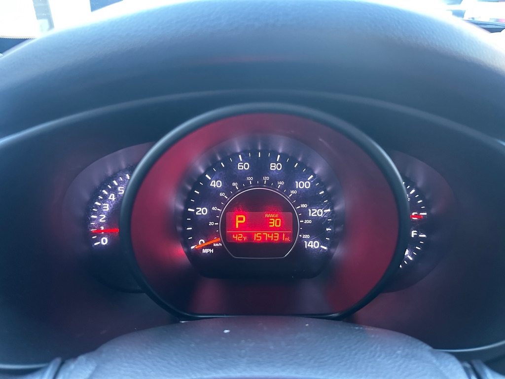 Kia Soul Base 6A 2016