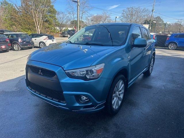 Mitsubishi Outlander Sport SE 4WD 2011