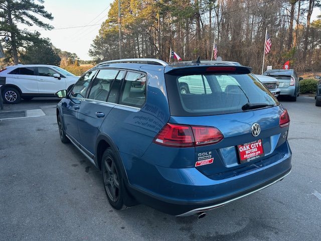 Volkswagen Golf Alltrack TSI S 6A 2017