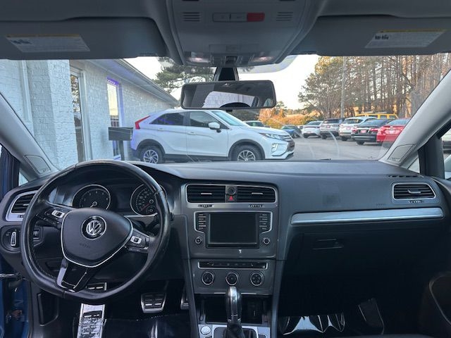 Volkswagen Golf Alltrack TSI S 6A 2017