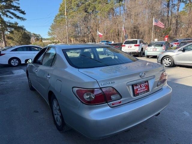 Lexus ES 330 Sedan 2004