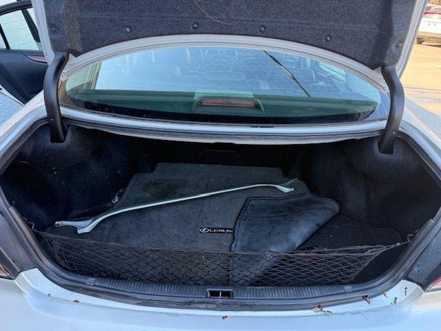 Lexus ES 330 Sedan 2004