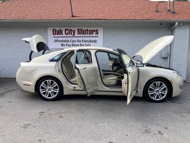 Lincoln MKZ Hybrid Sedan 2014