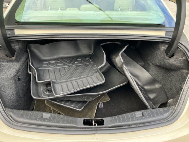 Lincoln MKZ Hybrid Sedan 2014