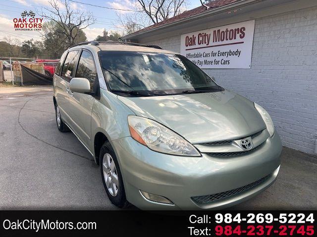 2006 Toyota Sienna XLE