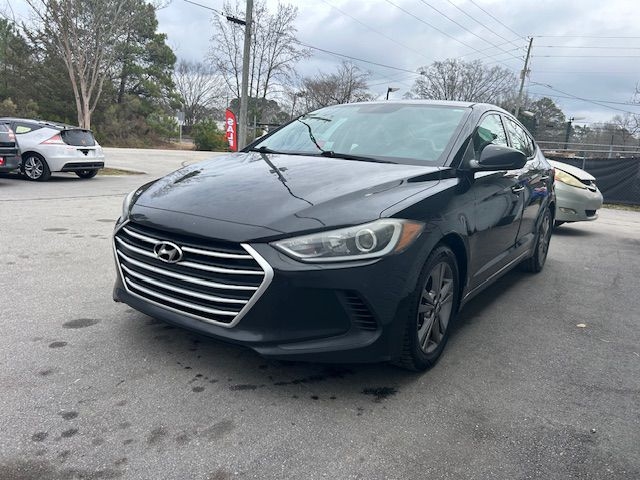 Hyundai Elantra Value Edition 6A 2017
