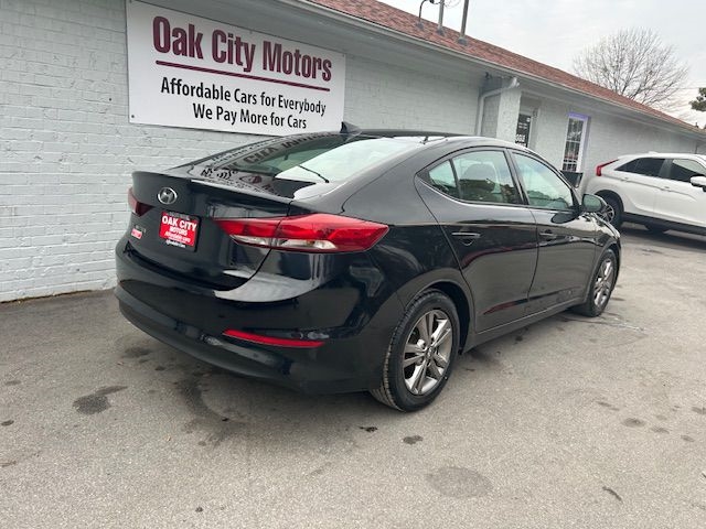 Hyundai Elantra Value Edition 6A 2017