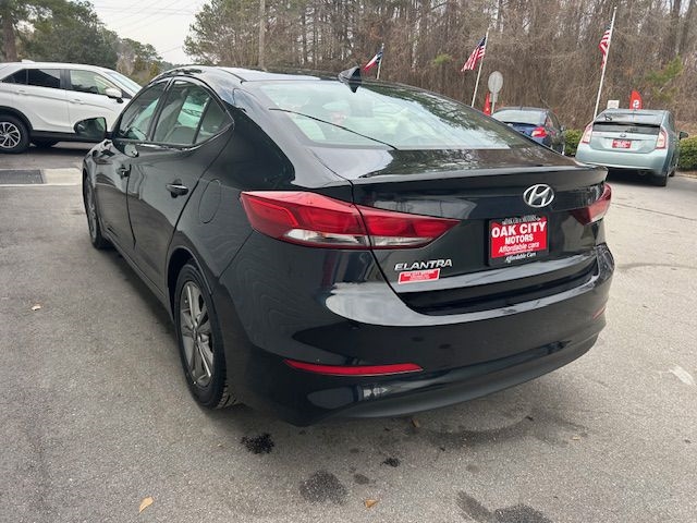 Hyundai Elantra Value Edition 6A 2017