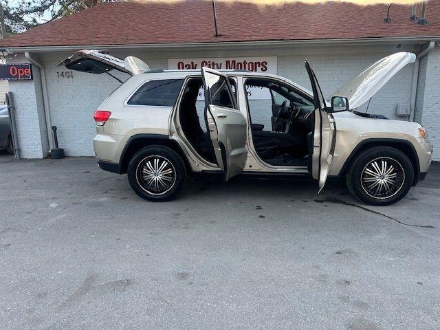 Jeep Grand Cherokee Laredo 2WD 2014