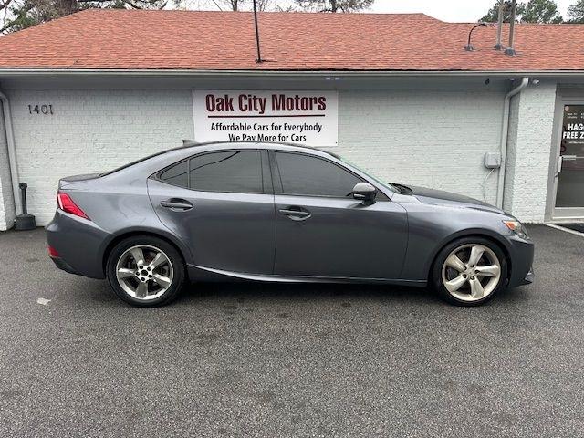 Lexus IS 200t 2016