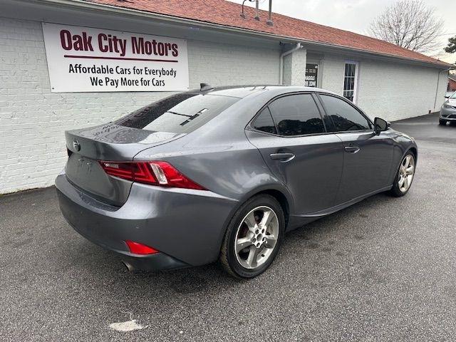 Lexus IS 200t 2016