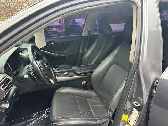 Lexus IS 200t 2016