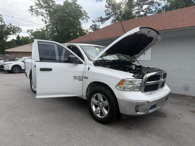 RAM 1500 Classic Tradesman Quad Cab 4WD 2019