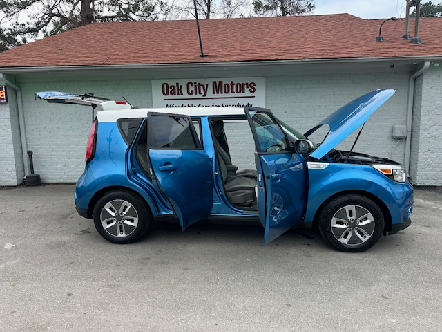 Kia Soul EV + 2017