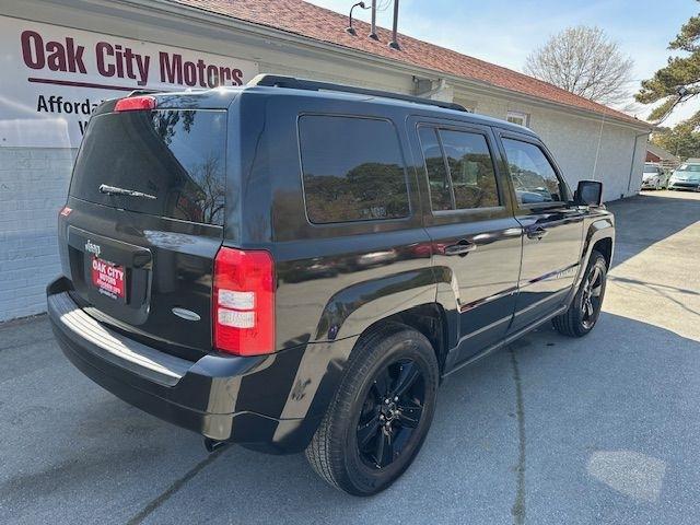 Jeep Patriot Latitude 2WD 2016