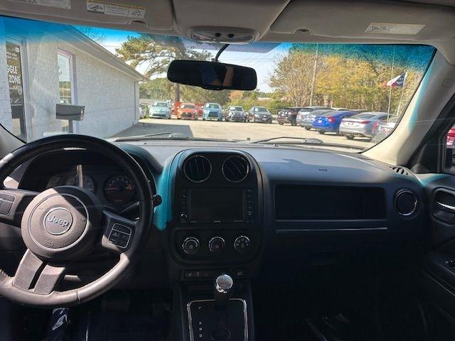 Jeep Patriot Latitude 2WD 2016