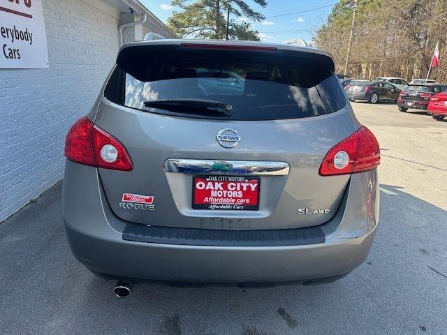 Nissan Rogue S AWD 2013