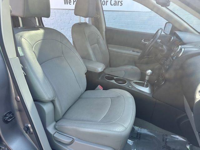 Nissan Rogue S AWD 2013