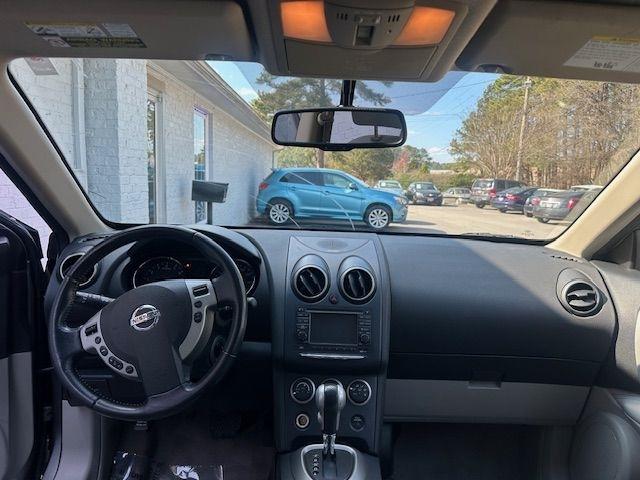 Nissan Rogue S AWD 2013