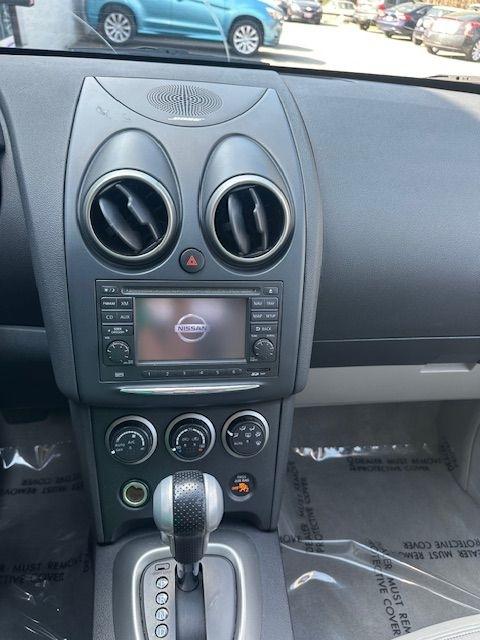 Nissan Rogue S AWD 2013