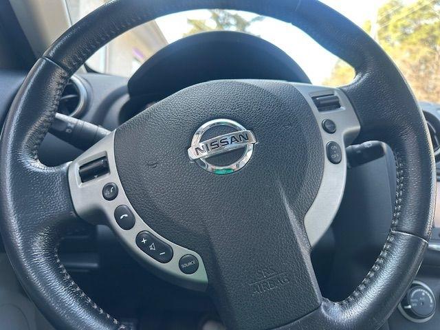 Nissan Rogue S AWD 2013