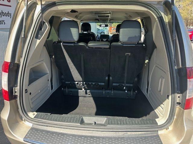 Chrysler Town & Country Touring 2013